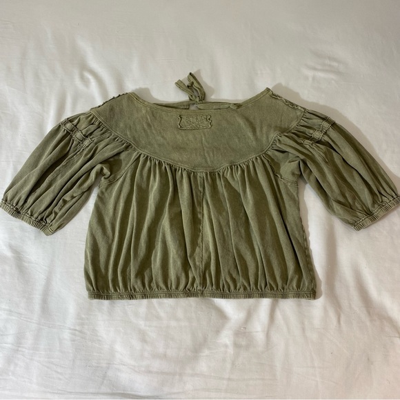 Free People tee shirt size small No Good Alone in Willow Billowy Slightly Crop - Picture 7 of 9